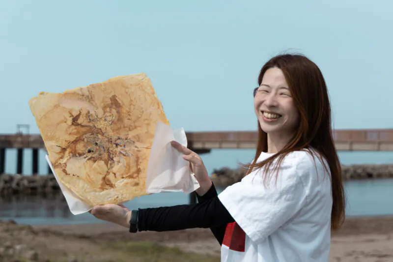 テレビの取材も入りました！大きな「たこせんべい」