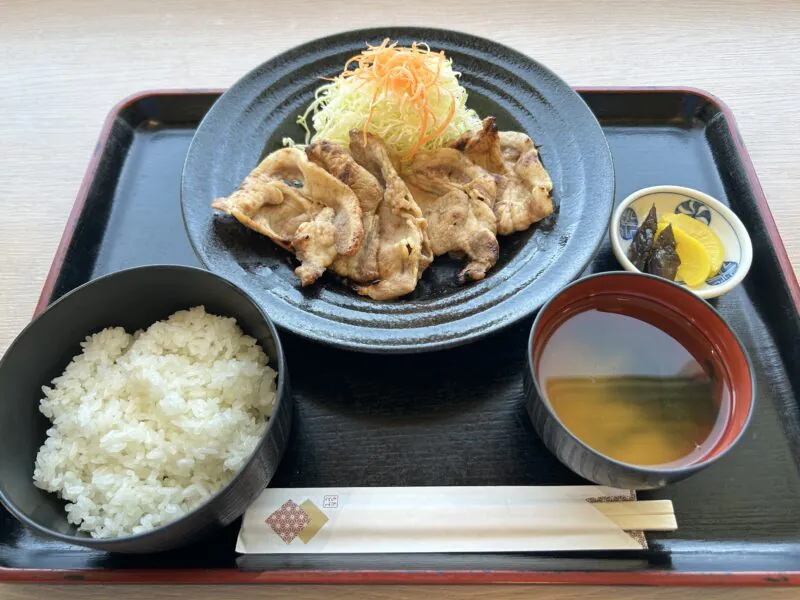 しょうが焼き定食